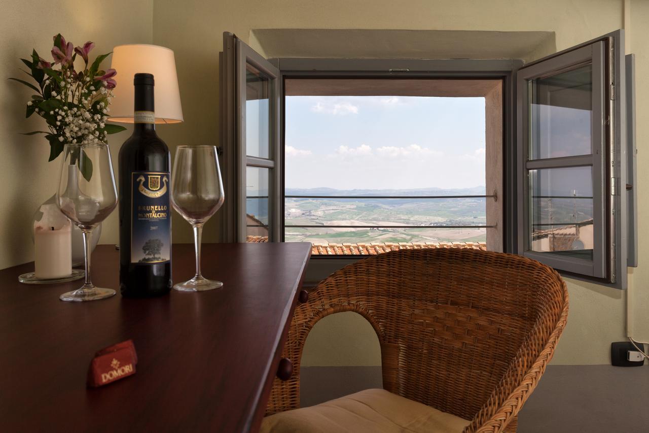 Scalette Di Piazza B&B Montalcino Kültér fotó